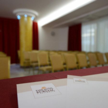 Park Hotel Kursaal Misano Adriatico Buitenkant foto
