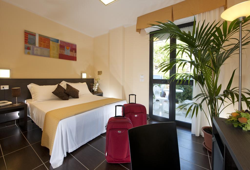Park Hotel Kursaal Misano Adriatico Buitenkant foto